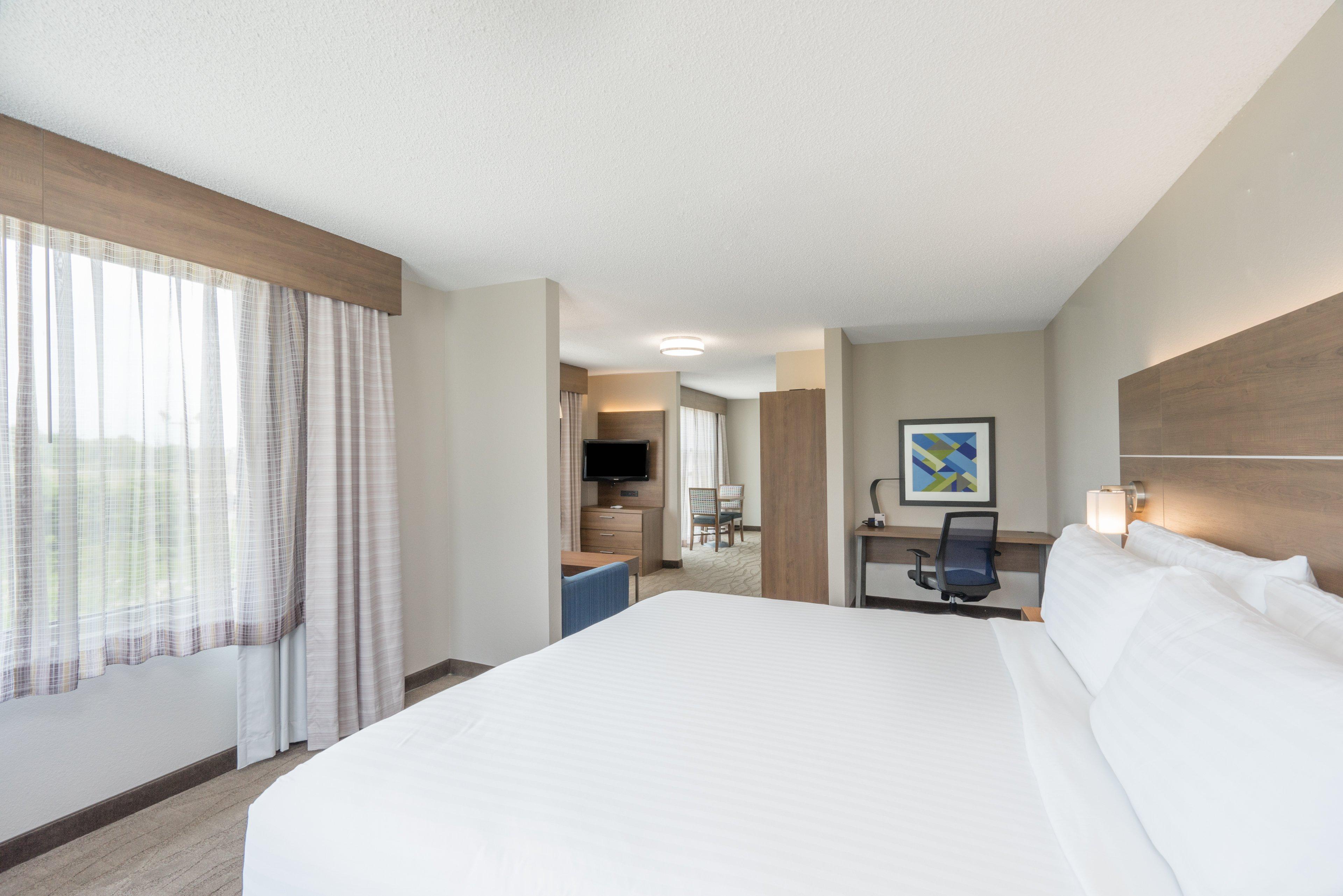 Holiday Inn Express Hotel & Suites Frankfort By Ihg Exterior photo
