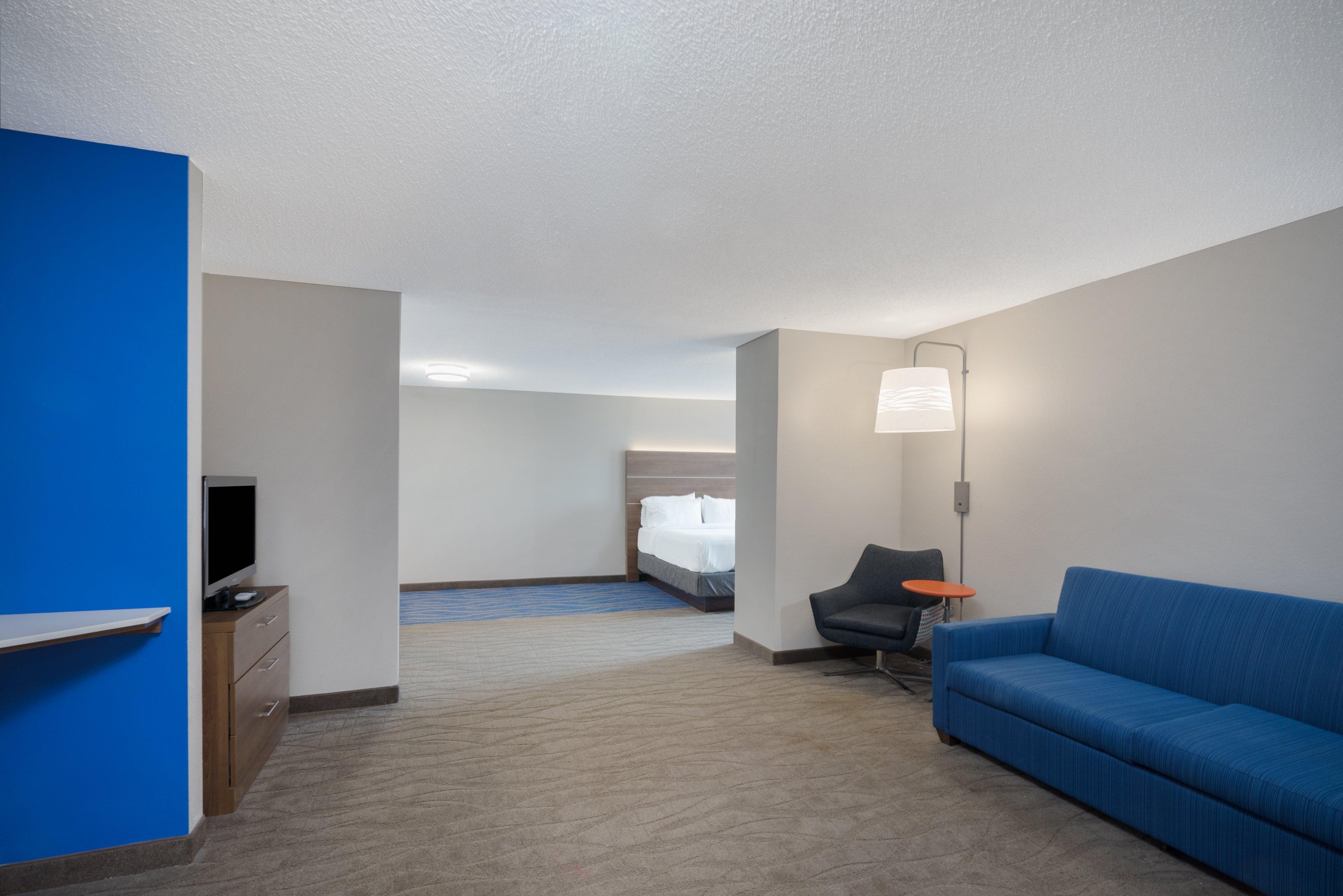 Holiday Inn Express Hotel & Suites Frankfort By Ihg Exterior photo